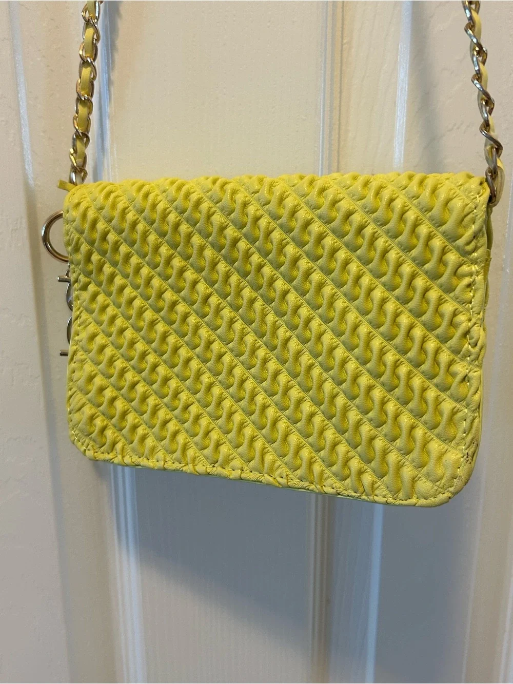 bebe Chartreuse Crossbody Perfect for Y2K Fall Fashions